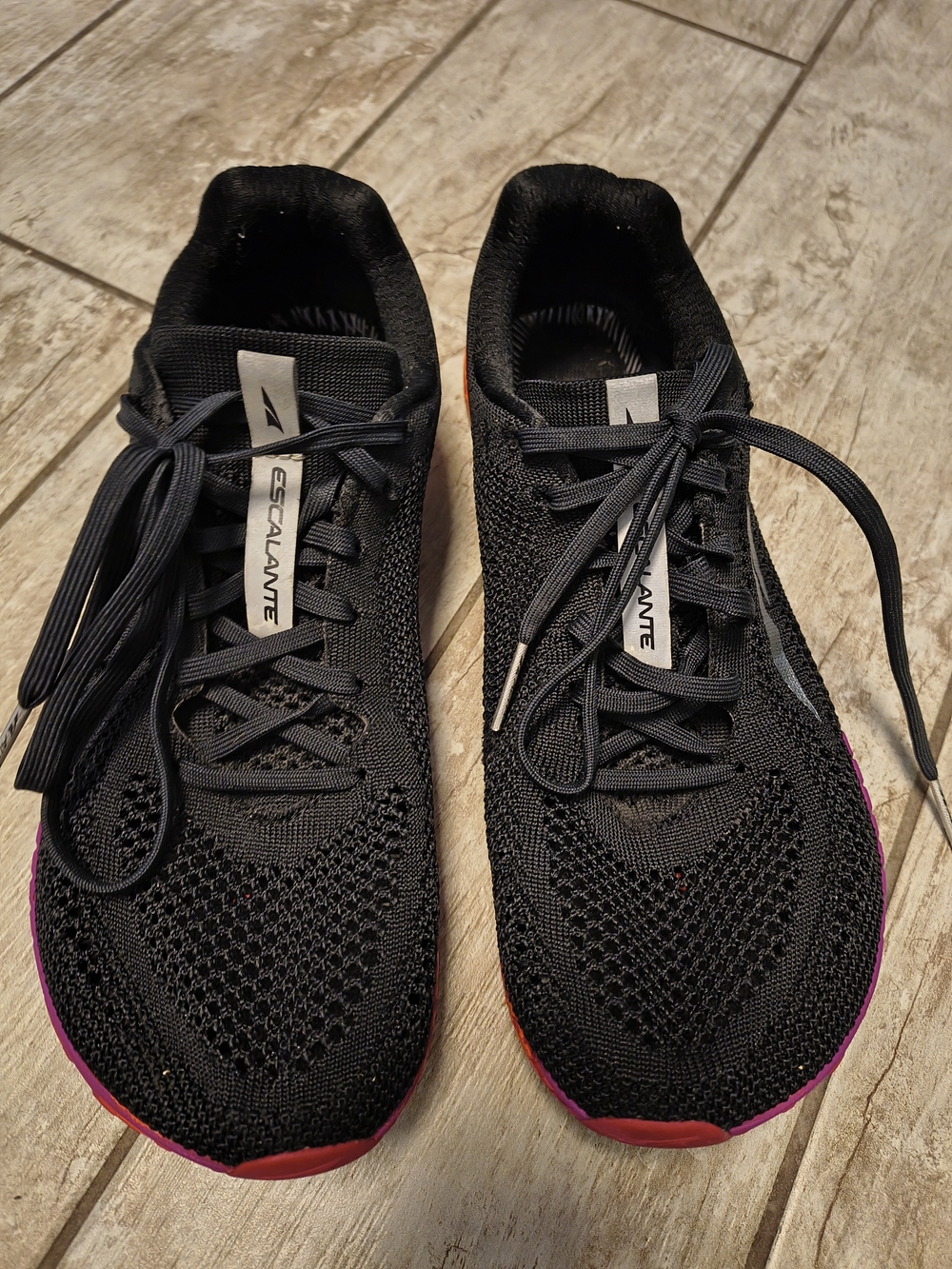 Black Escalante Racer Running Shoes with Pink Accents  Women's Size 9.5